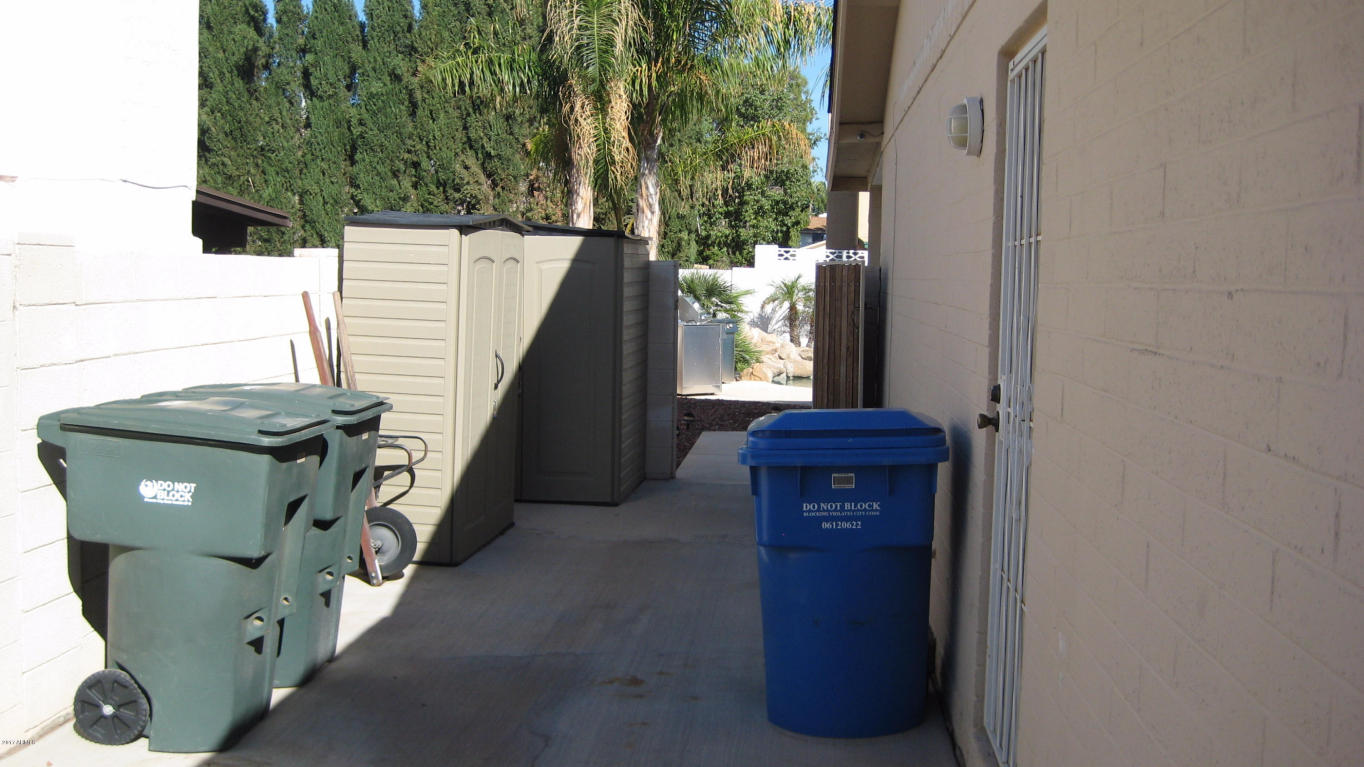 2402 W Hearn Rd, Phoenix, AZ 85023 photo 8