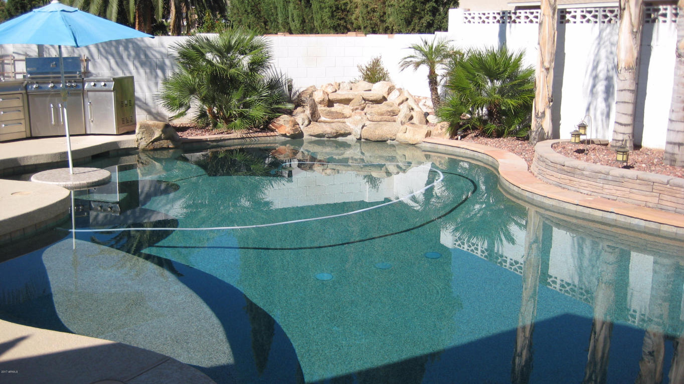 2402 W Hearn Rd, Phoenix, AZ 85023 photo 12