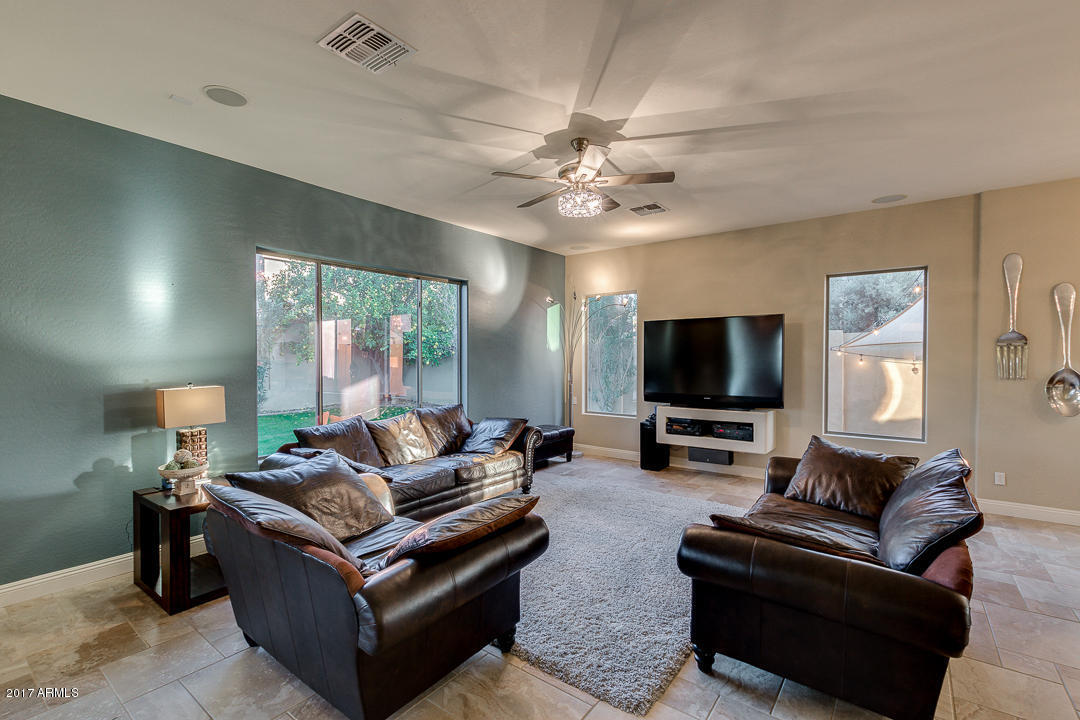 7131 S View Ln, Gilbert, AZ 85298 photo 11