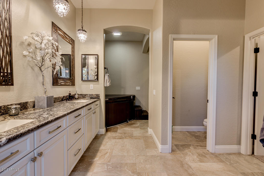 7131 S View Ln, Gilbert, AZ 85298 photo 14