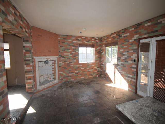 3747 E Mercer Ln, Phoenix, AZ 85028 photo 10
