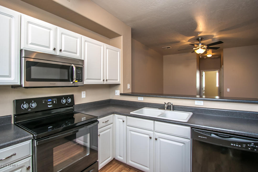 160 W Commerce Ct, Gilbert, AZ 85233 photo 4