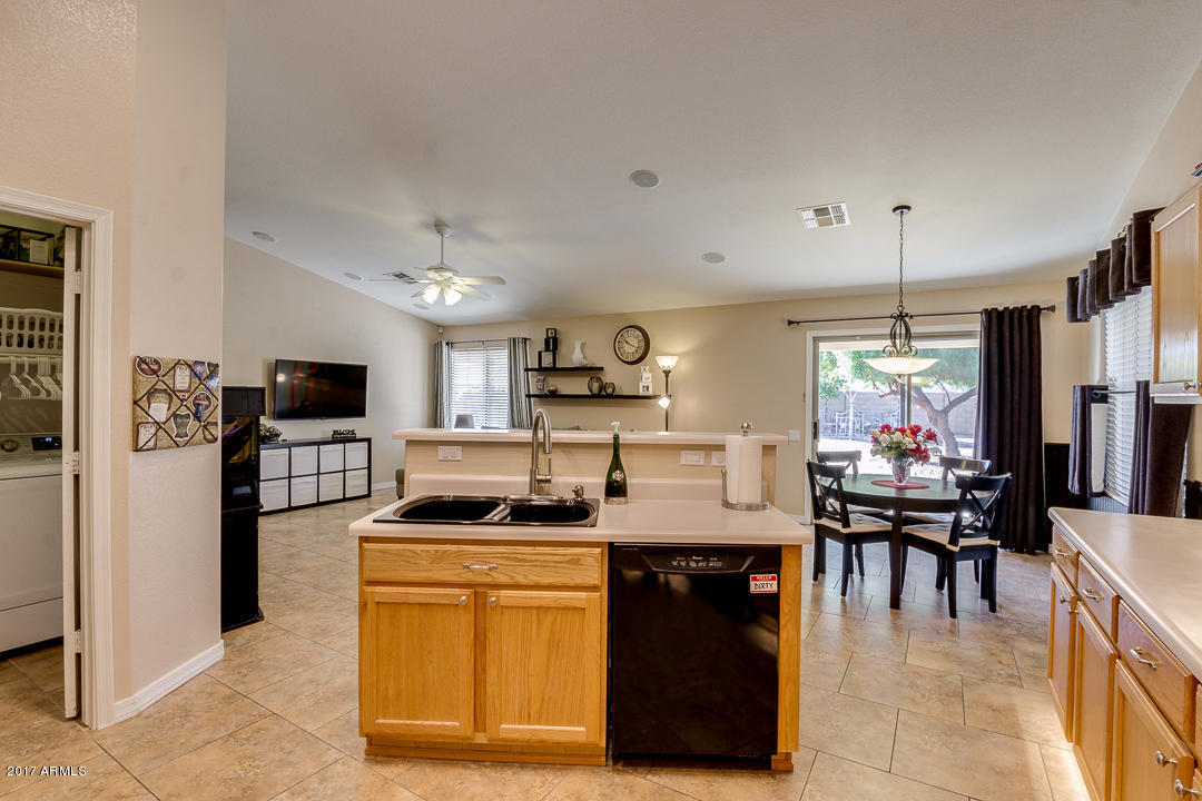 620 S Thunderbird Dr, Apache Junction, AZ 85120 photo 10