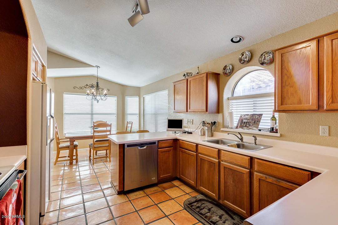 2521 E Indigo Brush Rd, Phoenix, AZ 85048 photo 13