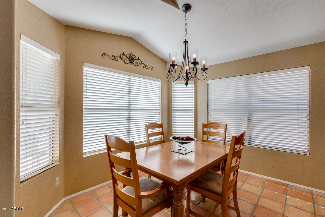 2521 E Indigo Brush Rd, Phoenix, AZ 85048 photo 9