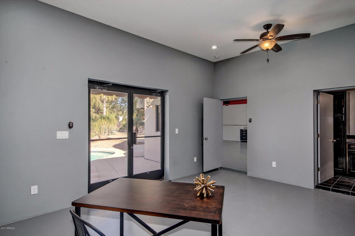 215 E Citation Ln, Tempe, AZ 85284 photo 21