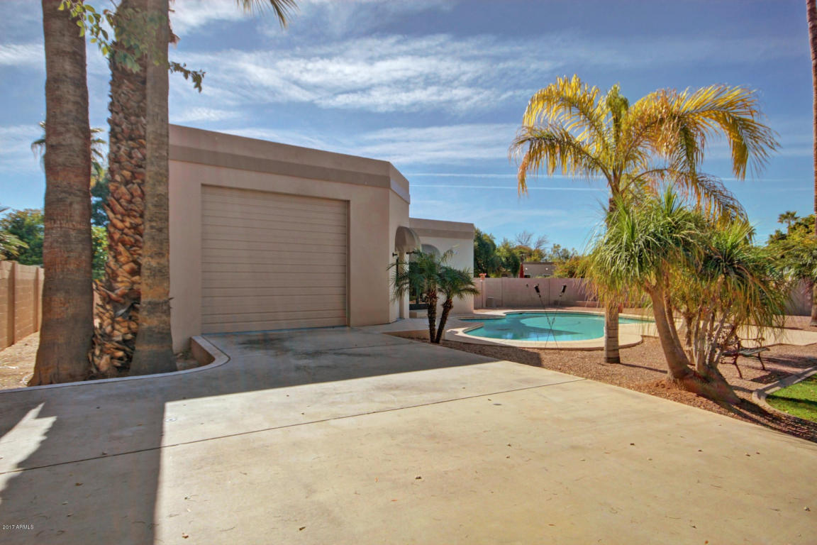 215 E Citation Ln, Tempe, AZ 85284 photo 10