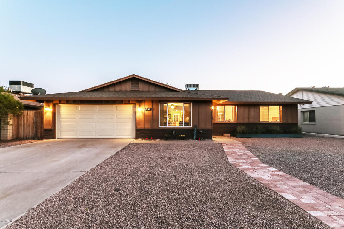 1935 E Richards Dr, Tempe, AZ 85282 photo 1