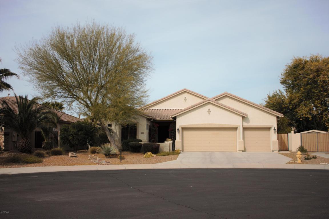 4252 E Dubois Ct, Gilbert, AZ 85298 photo 1