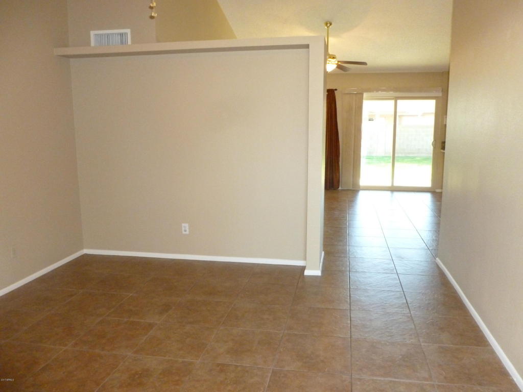 2433 E Capri Ave, Mesa, AZ 85204 photo 14