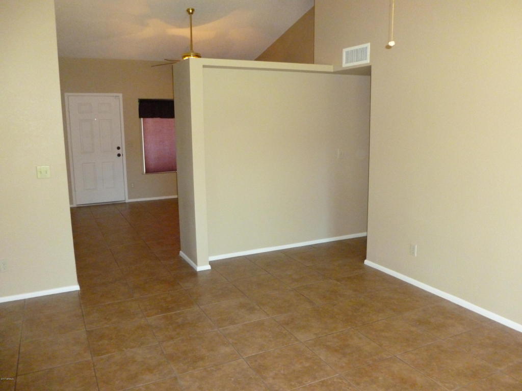 2433 E Capri Ave, Mesa, AZ 85204 photo 13