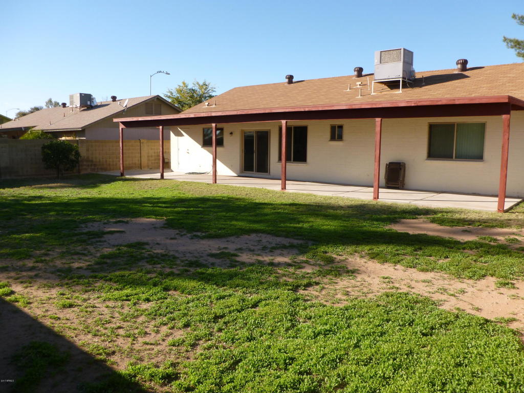 2433 E Capri Ave, Mesa, AZ 85204 photo 4