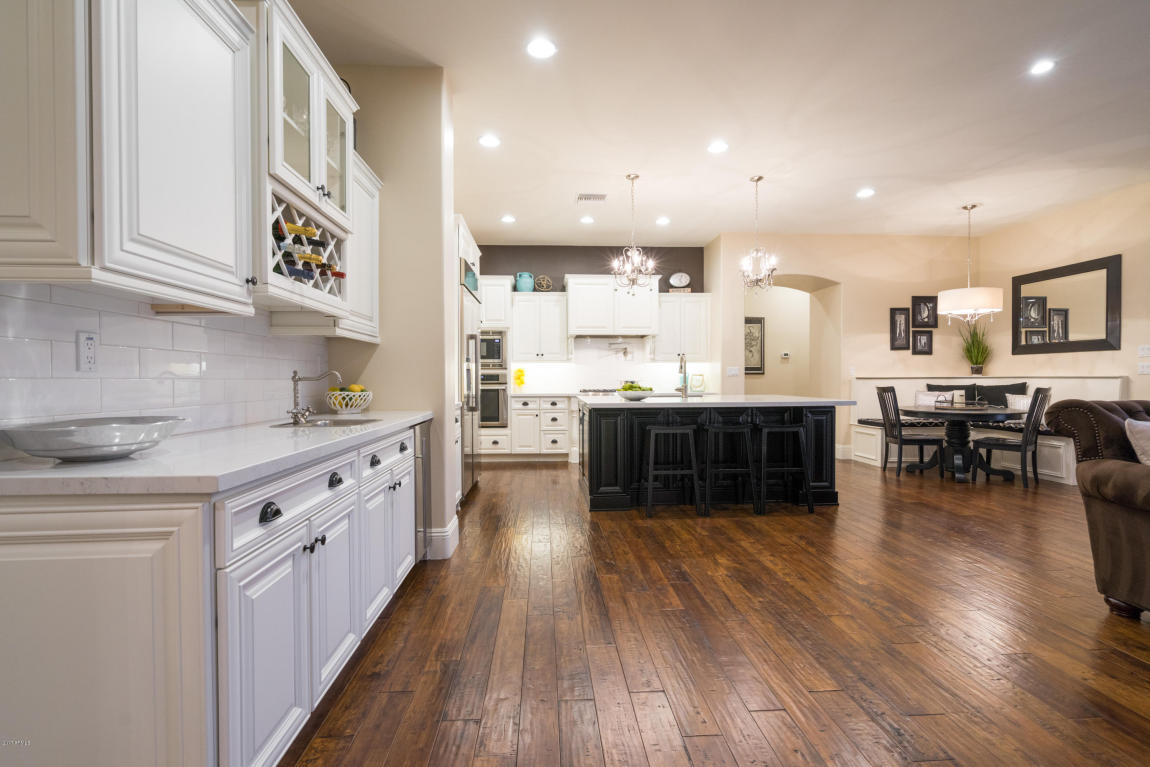 2856 E Sandy Ct, Gilbert, AZ 85297 photo 9