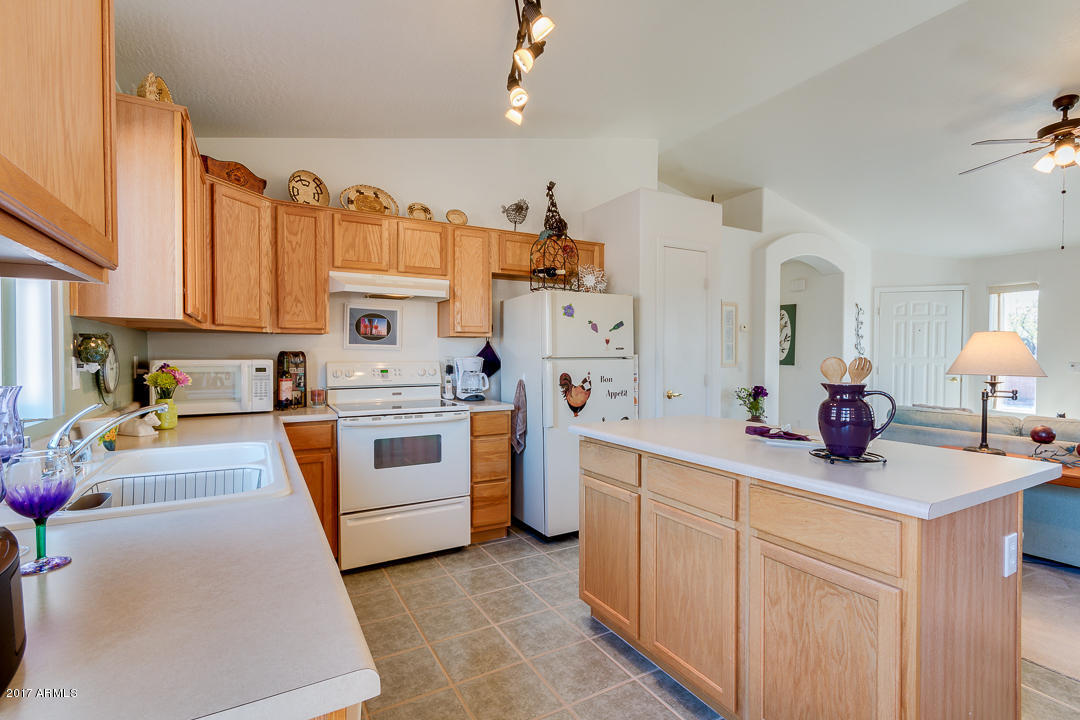 1930 E Phelps Rd, Phoenix, AZ 85022 photo 6