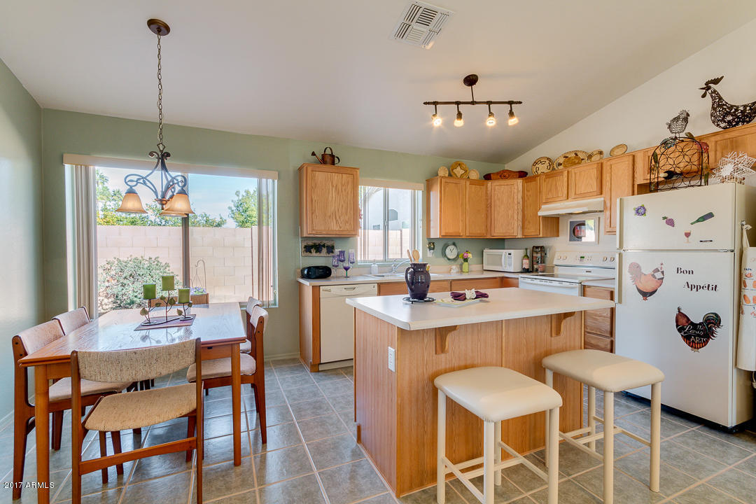 1930 E Phelps Rd, Phoenix, AZ 85022 photo 5