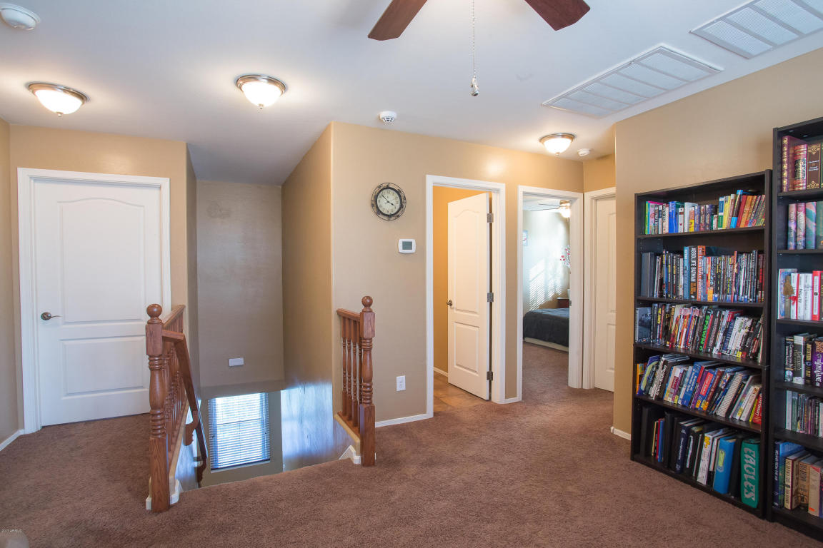 2250 E Wayland Dr, Phoenix, AZ 85040 photo 12