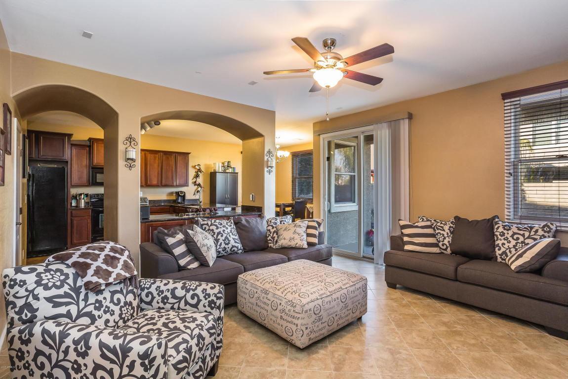 2250 E Wayland Dr, Phoenix, AZ 85040 photo 5