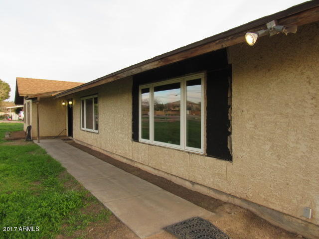 16339 E Frye Rd, Gilbert, AZ 85295 photo 4
