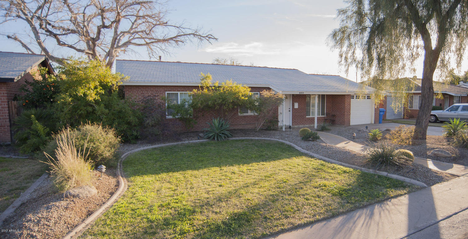 2313 E Heatherbrae Dr, Phoenix, AZ 85016 photo 2