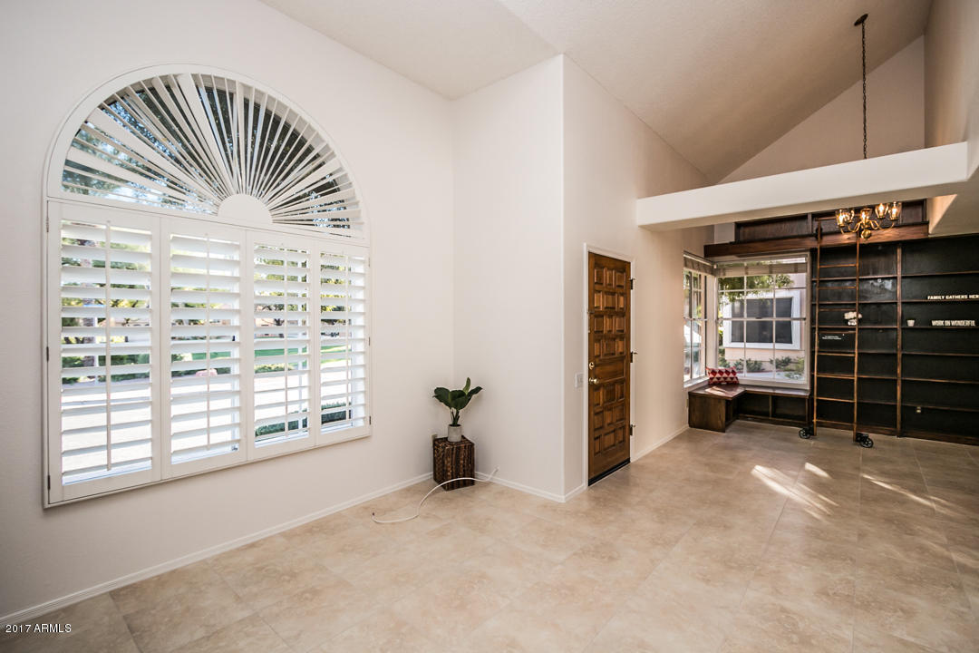 3844 E Orchid Ln, Phoenix, AZ 85044 photo 6
