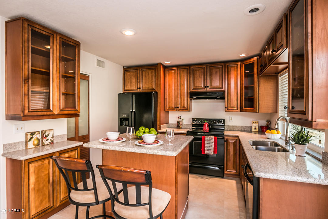 3844 E Orchid Ln, Phoenix, AZ 85044 photo 3