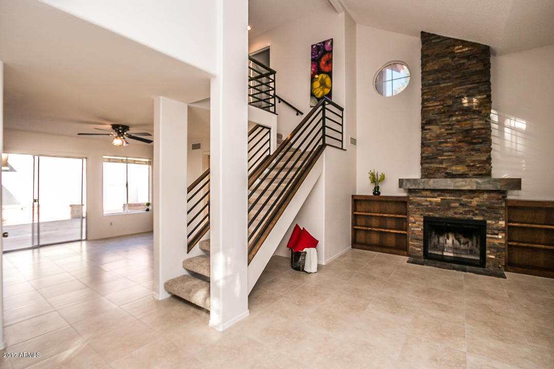 3844 E Orchid Ln, Phoenix, AZ 85044 photo 9