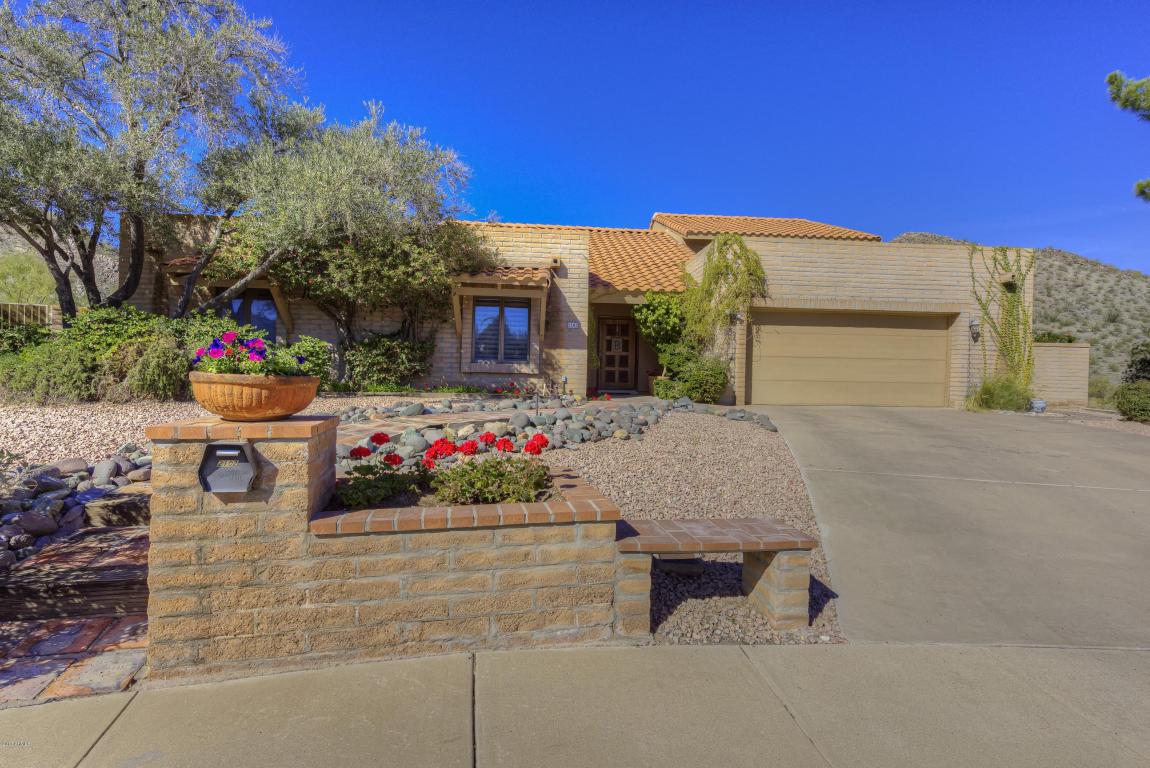 2102 E Christy Dr, Phoenix, AZ 85028 photo 1