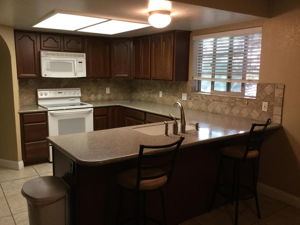 10630 E Fenimore Rd, Mesa, AZ 85207 photo 3
