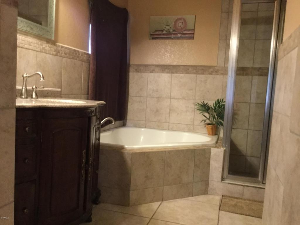 10630 E Fenimore Rd, Mesa, AZ 85207 photo 12