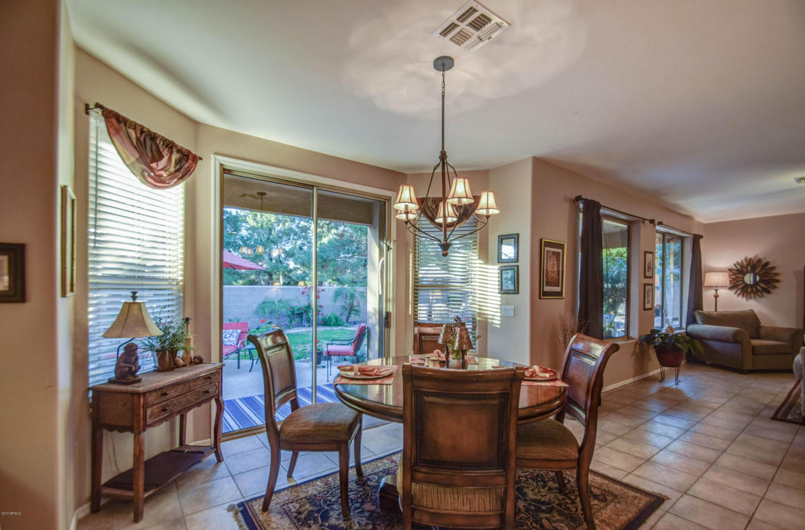 9748 E Navarro Ave, Mesa, AZ 85209 photo 6