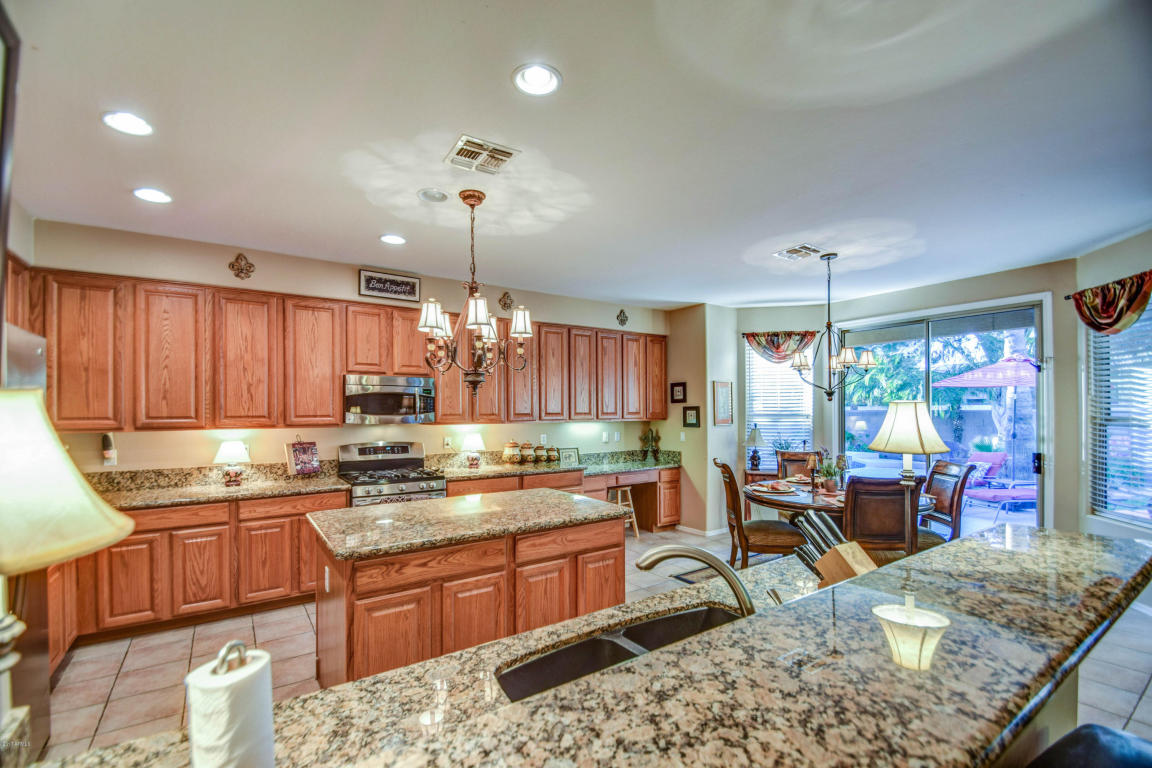 9748 E Navarro Ave, Mesa, AZ 85209 photo 3
