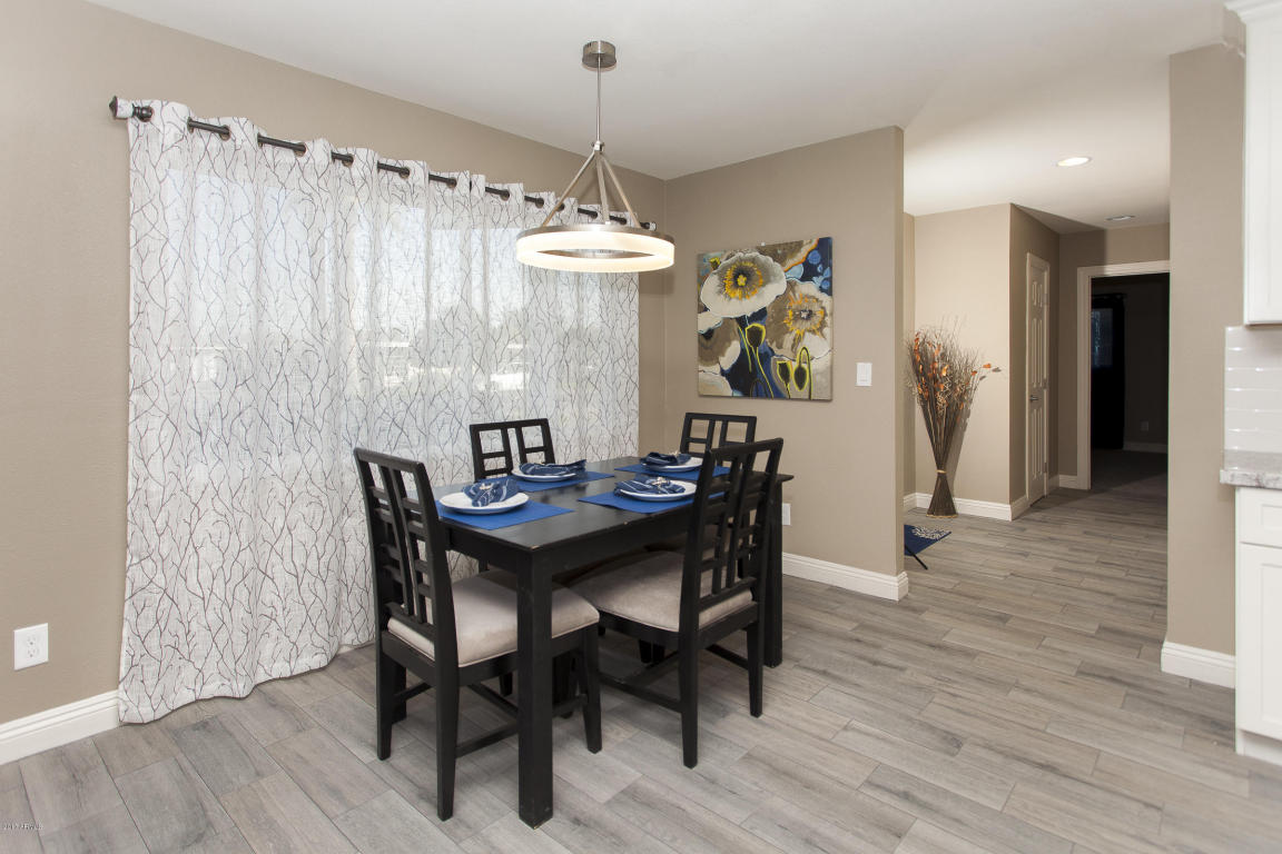 2909 E Turquoise Dr, Phoenix, AZ 85028 photo 9