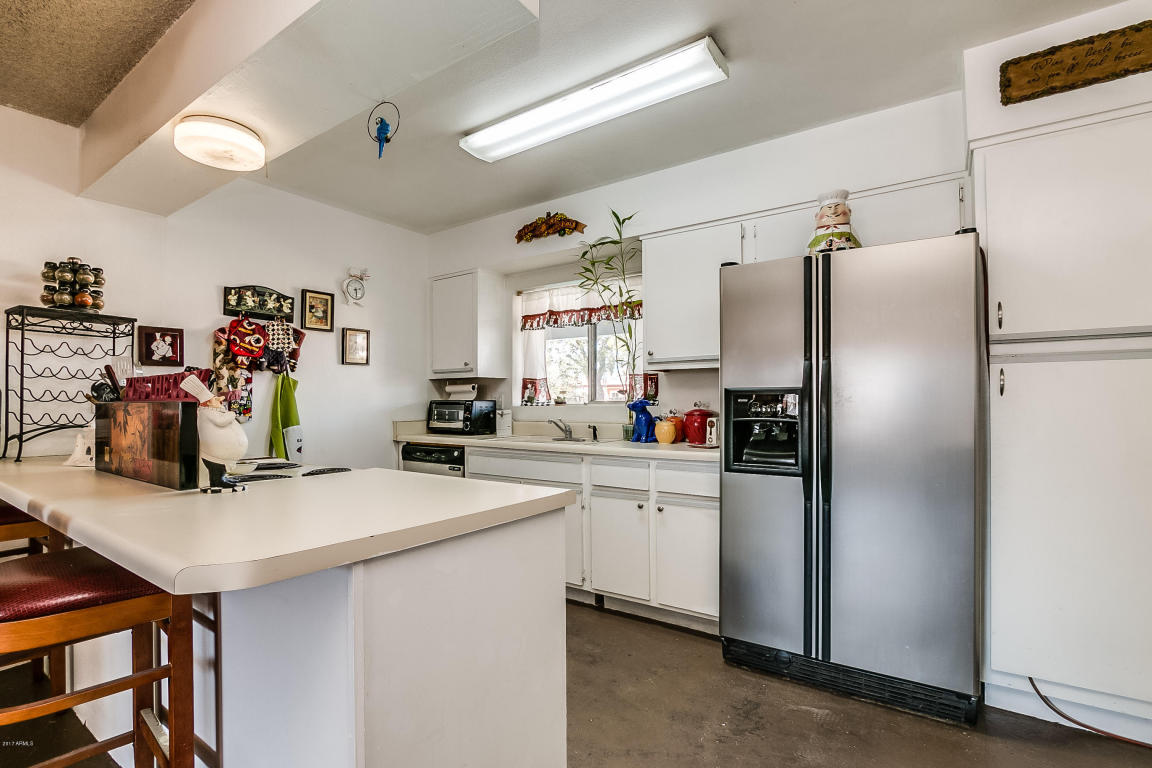 3422 W Mountain View Rd, Phoenix, AZ 85051 photo 8