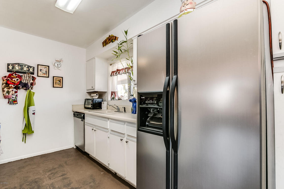 3422 W Mountain View Rd, Phoenix, AZ 85051 photo 9