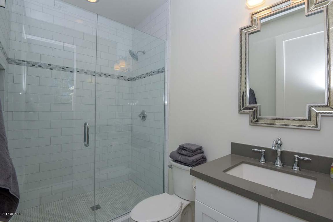 341 E Orange Dr, Phoenix, AZ 85012 photo 22