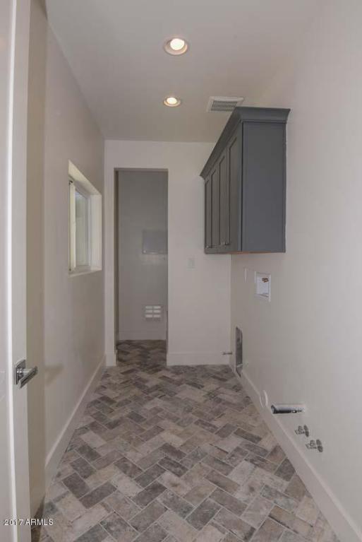 341 E Orange Dr, Phoenix, AZ 85012 photo 33