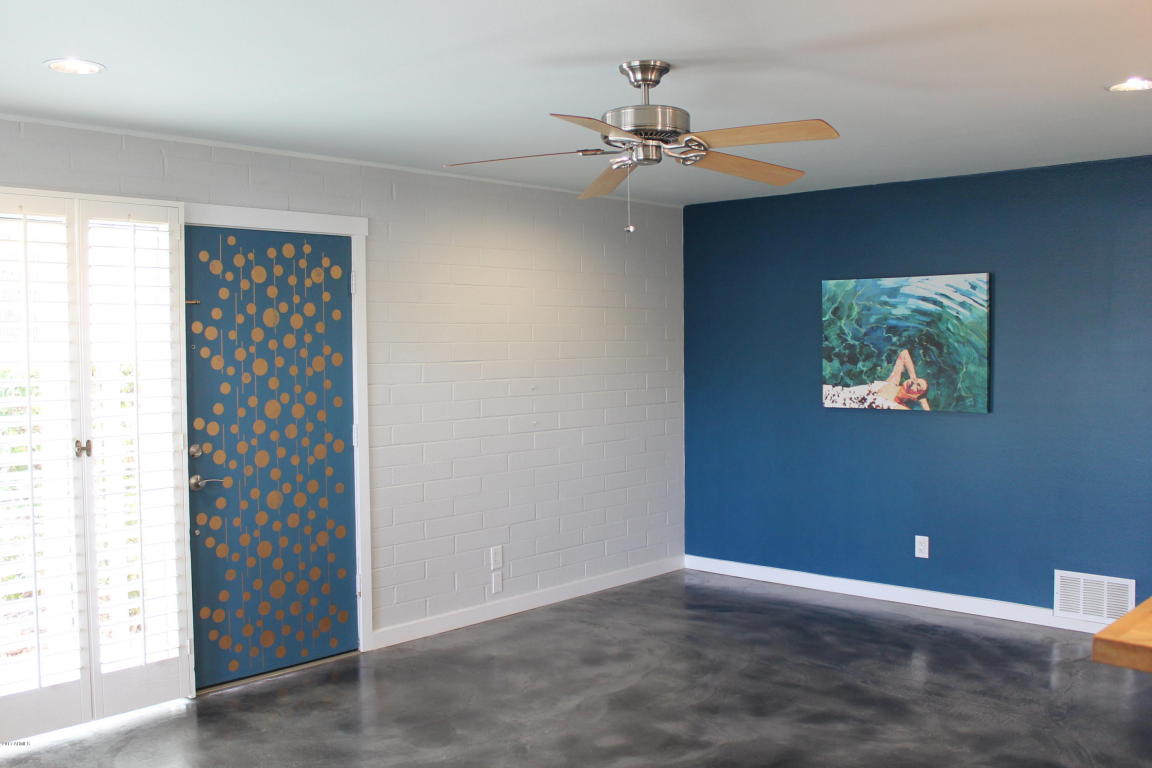 4101 E Camelback Rd #13, Phoenix, AZ 85018 photo 4