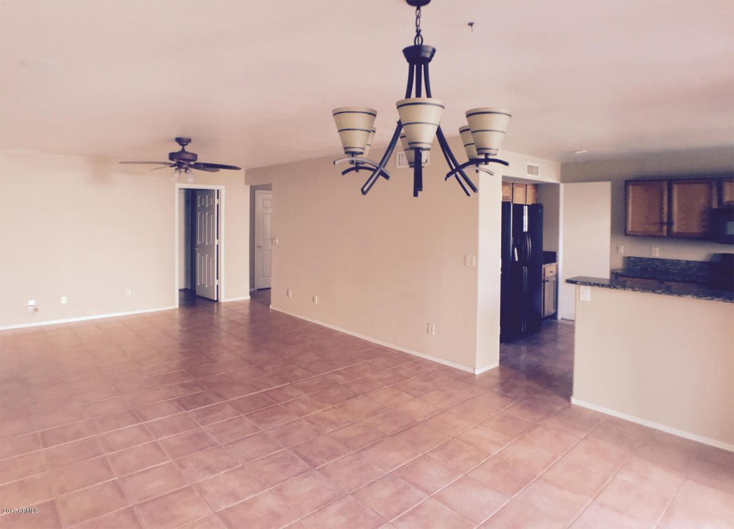 16633 S 32nd Pl, Phoenix, AZ 85048 photo 2
