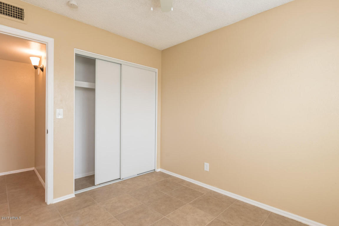 4524 E Vineyard Rd, Phoenix, AZ 85042 photo 6