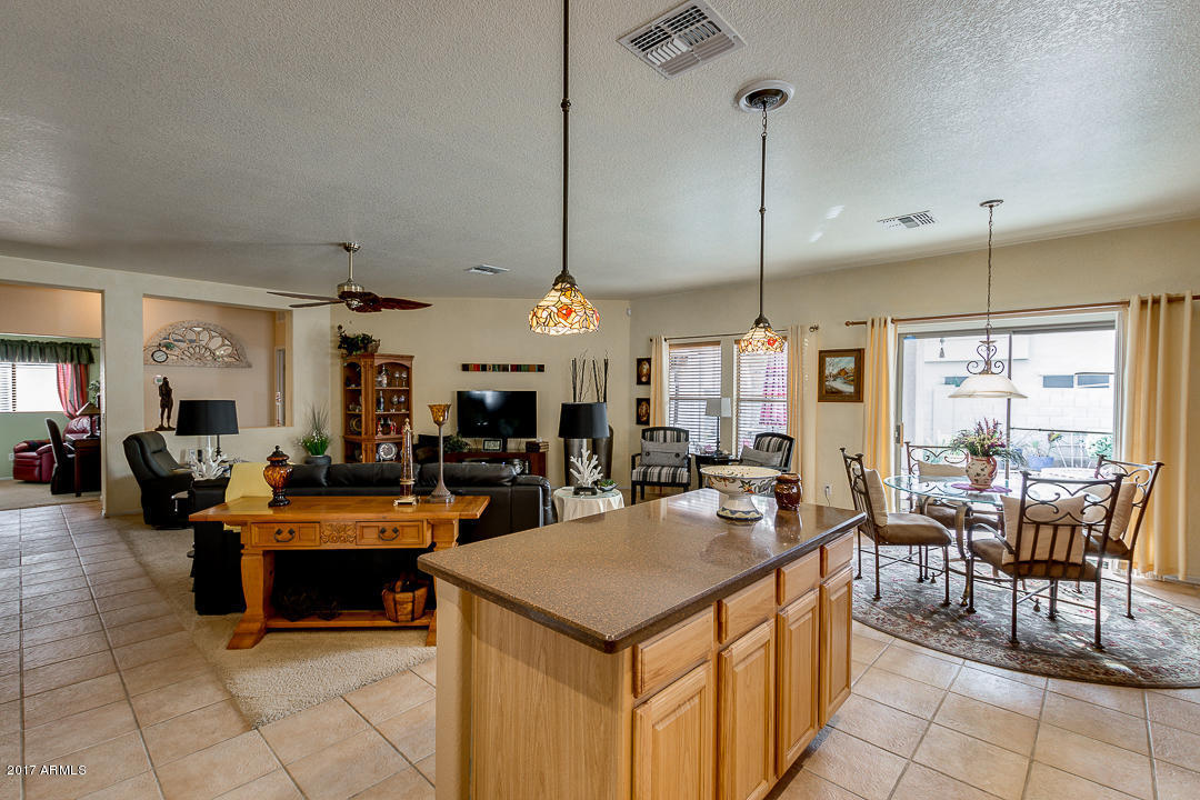 3759 E Orchid Ln, Gilbert, AZ 85296 photo 9