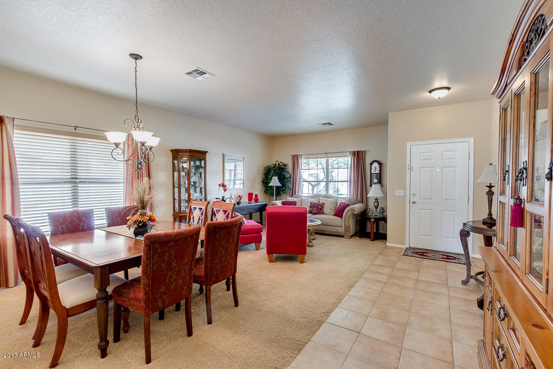 3759 E Orchid Ln, Gilbert, AZ 85296 photo 3