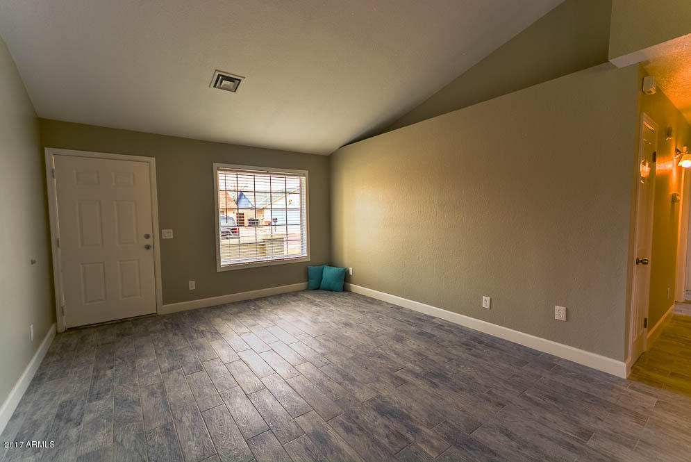 2355 E Catalina Ave, Mesa, AZ 85204 photo 6