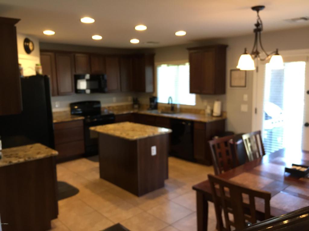 1998 E Saddlebrook Rd, Gilbert, AZ 85298 photo 2