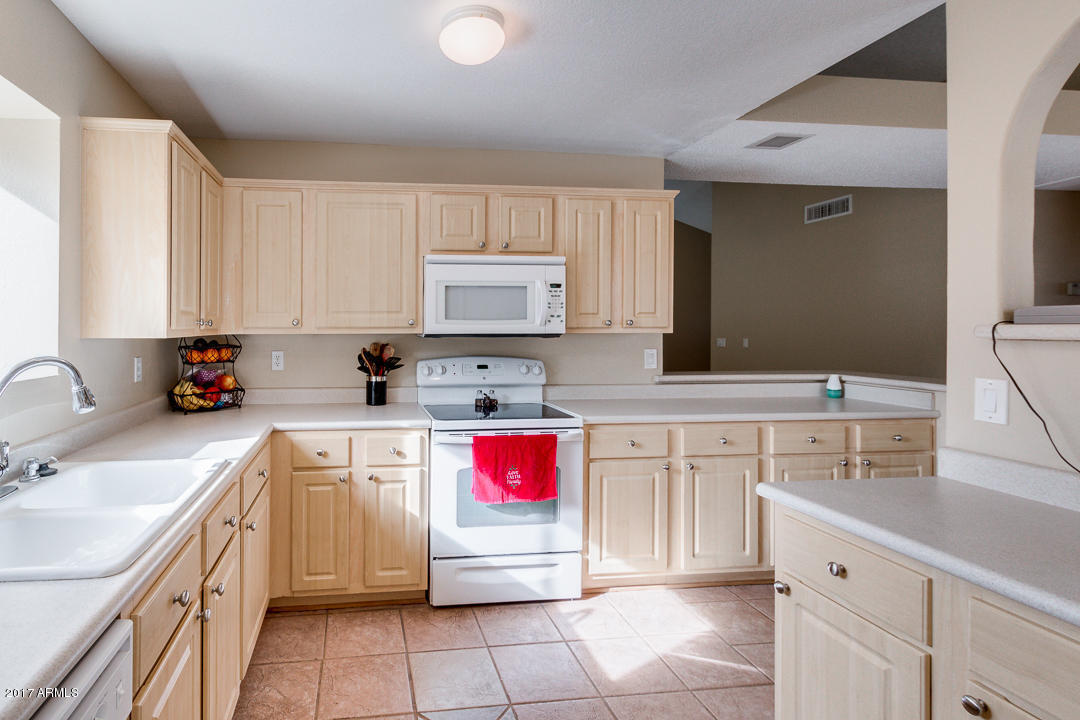4811 E Princess Dr, Mesa, AZ 85205 photo 3