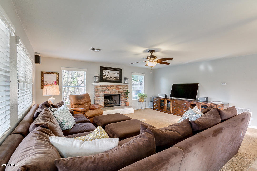 1273 E Horseshoe Ave, Gilbert, AZ 85296 photo 27