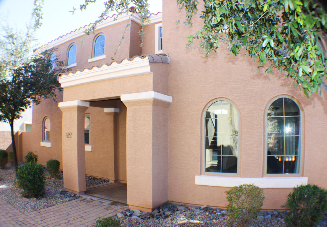 1882 S Seton Ave, Gilbert, AZ 85295 photo 1