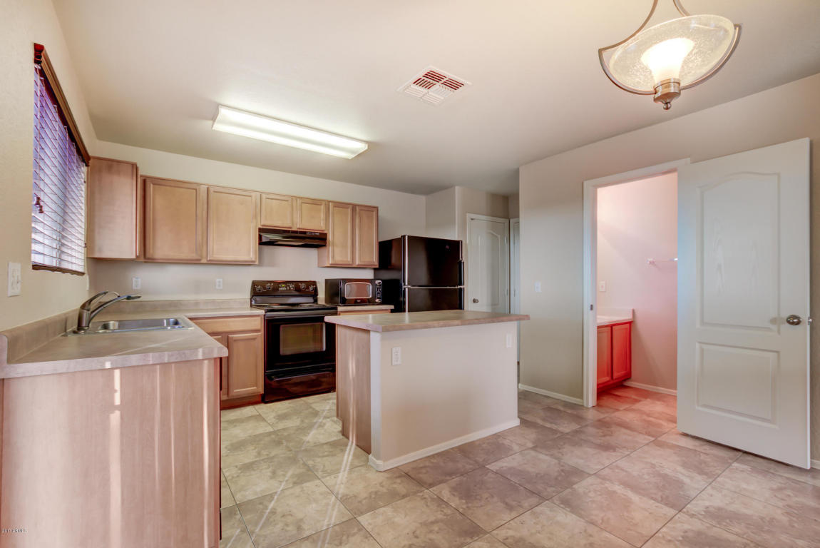 8951 E Plana Ave, Mesa, AZ 85212 photo 3