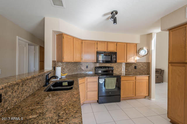 4213 E Raven Rd, Phoenix, AZ 85044 photo 2