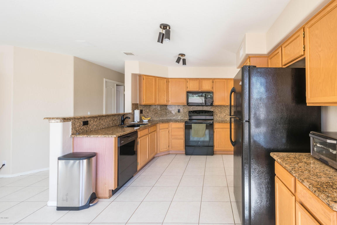 4213 E Raven Rd, Phoenix, AZ 85044 photo 7