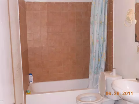 547 S Bellview St, Mesa, AZ 85204 photo 2